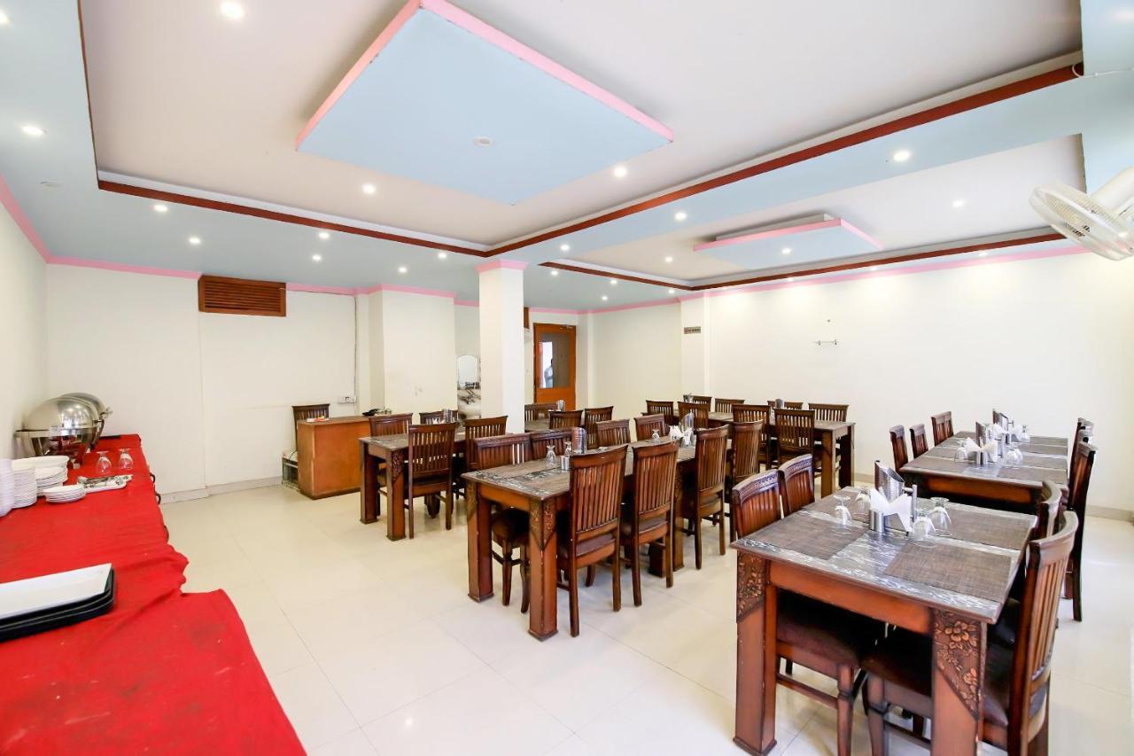 Hotel OYO 3146 Six Season Regency Jagatsukh Exterior foto